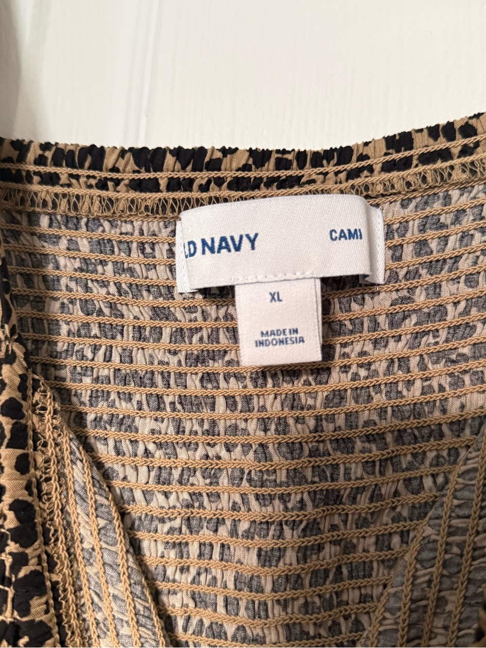 Old Navy Leopard-Print Midi Dress - Picture 9 of 9